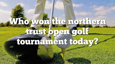 Who won the northern trust open golf tournament today?