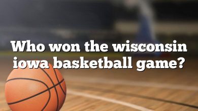 Who won the wisconsin iowa basketball game?