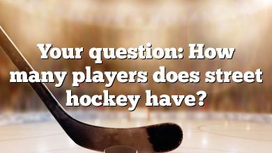 Your question: How many players does street hockey have?